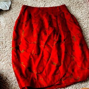 Selling this vintage skirt